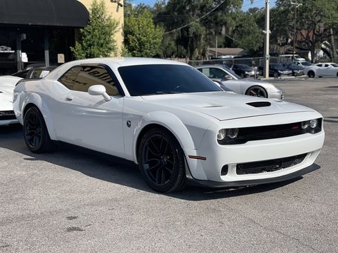 Used 2019 Dodge Challenger R/T Scat Pack w/ Widebody Package RWD image 20