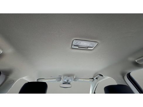 Certified 2017 Chevrolet Equinox LT w/ Convenience Package FWD image 29
