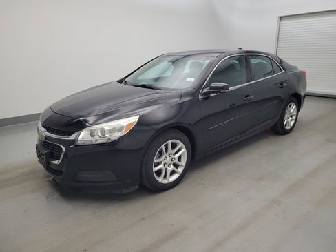Used 2016 Chevrolet Malibu LT w/ Power Convenience Package FWD image 2