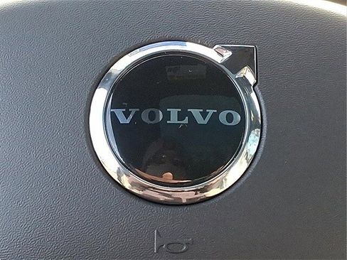 New 2025 Volvo EX90 Ultra image 12