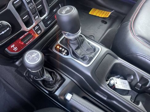 New 2026 Jeep Wrangler Unlimited Rubicon AWD/4WD image 38