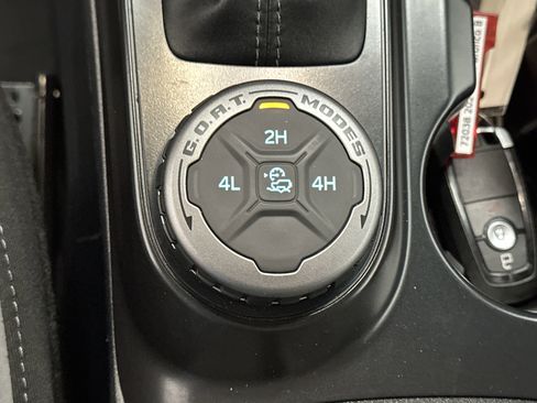 Used 2024 Ford Bronco Big Bend image 31