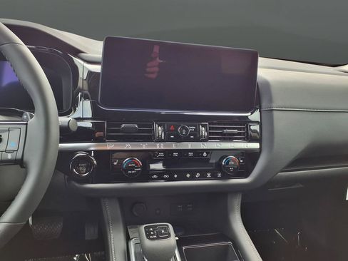 New 2026 Nissan Pathfinder SL w/ Cargo Package AWD/4WD image 39