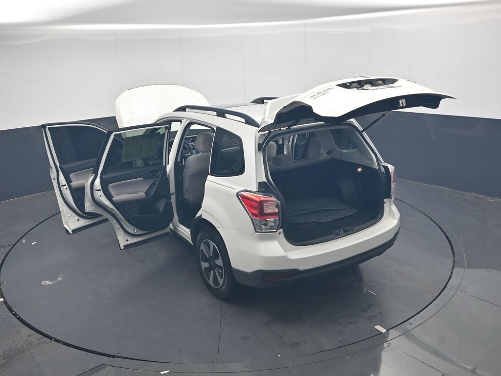 Used 2018 Subaru Forester 2.5i Premium AWD/4WD image 41