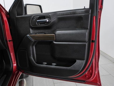 Used 2019 Chevrolet Silverado 1500 LT image 41