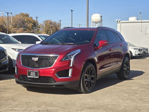 Used 2021 Cadillac XT5 Sportv image 4