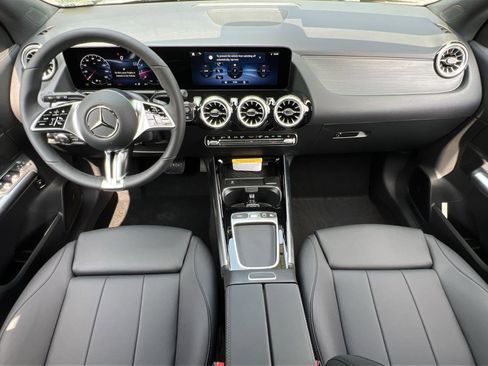 Certified 2026 Mercedes-Benz GLA 250 4MATIC image 21