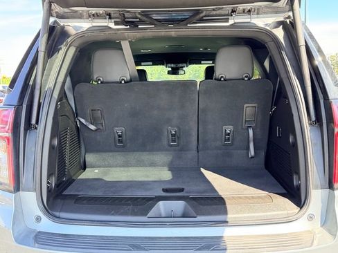 Used 2023 Chevrolet Tahoe LT RWD image 16