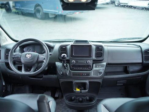 Used 2023 RAM ProMaster 2500 FWD image 16