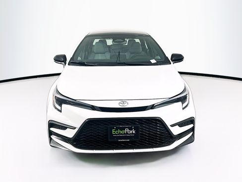 Used 2025 Toyota Corolla FX w/ Convenience Package FWD image 2