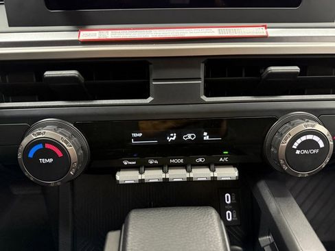 Used 2025 Toyota 4Runner SR5 image 18