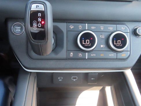 Certified 2024 Land Rover Defender 110 S AWD/4WD image 37