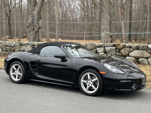 Used 2018 Porsche 718 Boxster image 31