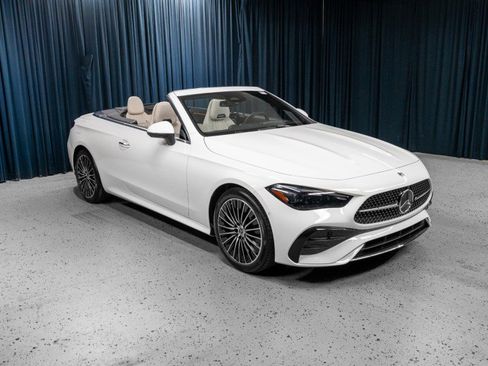 New 2026 Mercedes-Benz CLE 300 4MATIC Cabriolet image 4