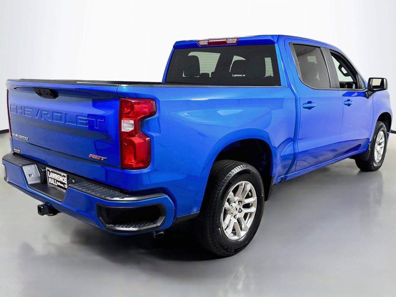 Certified 2026 Chevrolet Silverado 1500 RST RWD image 4