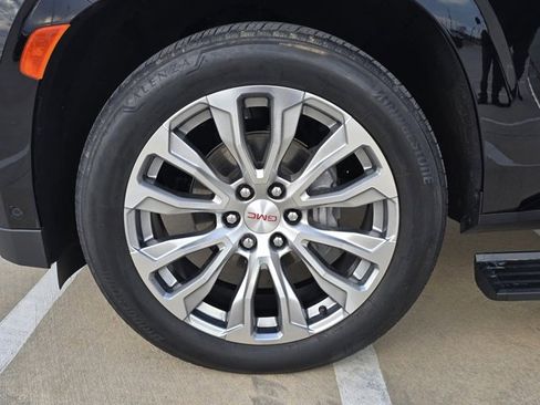 Used 2023 GMC Yukon Denali image 20