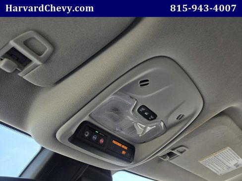 Used 2023 Chevrolet TrailBlazer LT w/ Convenience Package AWD/4WD image 17
