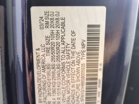 Used 2025 Honda Pilot Elite image 29