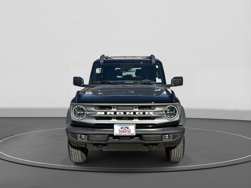 Used 2024 Ford Bronco Big Bend image 3