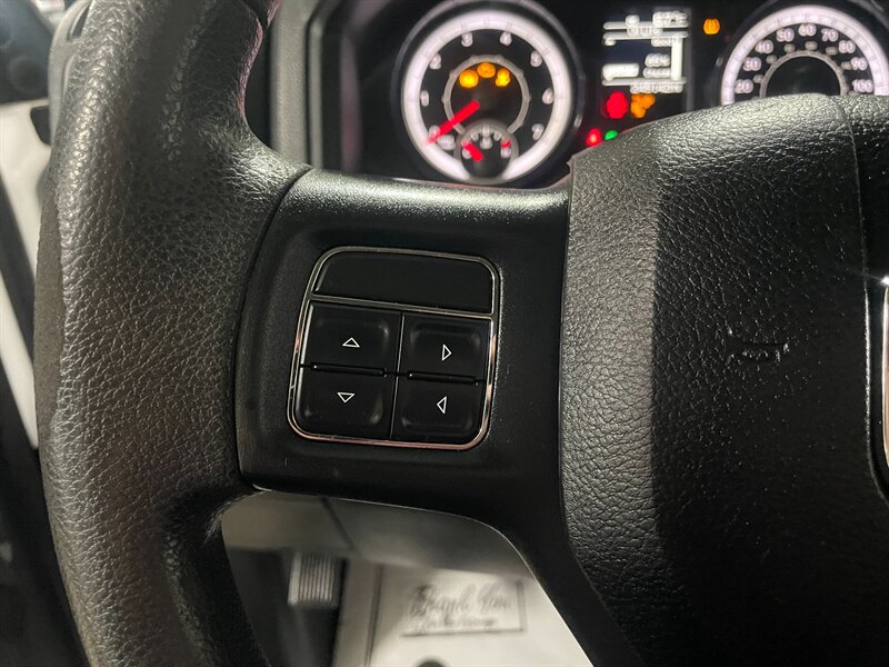 Used 2018 RAM 2500 Tradesman w/ Chrome Appearance Group AWD/4WD image 21