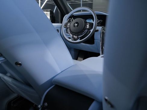 Used 2026 Rolls-Royce Cullinan image 67