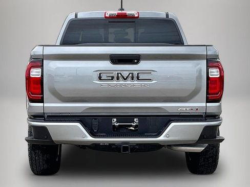Used 2026 GMC Canyon AT4 w/ AT4 Premium Package AWD/4WD image 6