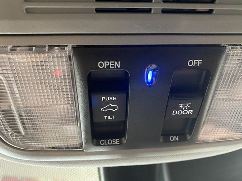 Used 2021 Honda Pilot Special Edition image 24