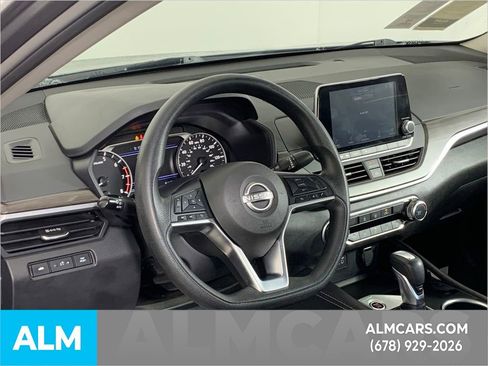Used 2023 Nissan Altima 2.5 SV image 7