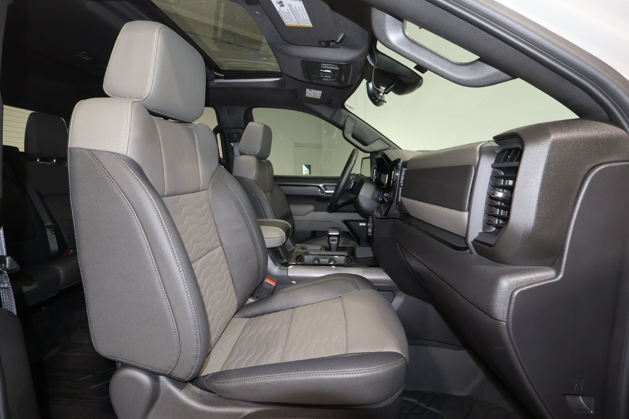 Certified 2026 Chevrolet Silverado 1500 ZR2 w/ LPO, Dark Essentials Package AWD/4WD image 29
