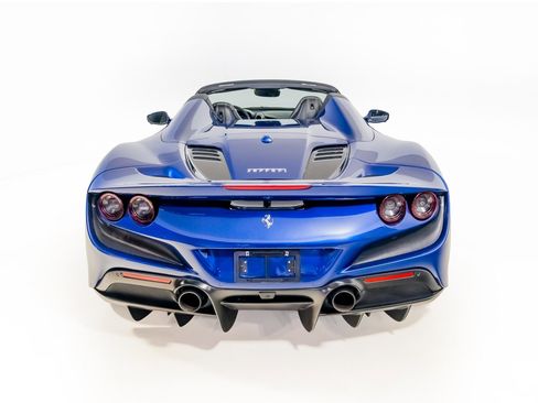 Used 2023 Ferrari F8 Tributo image 17