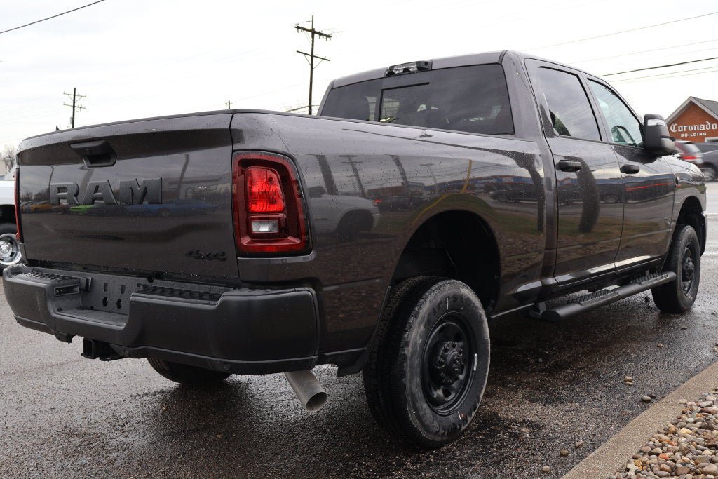 Used 2025 RAM 2500 Tradesman AWD/4WD image 3