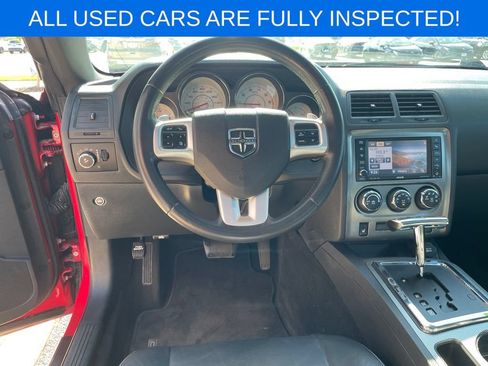 Used 2012 Dodge Challenger R/T RWD image 13