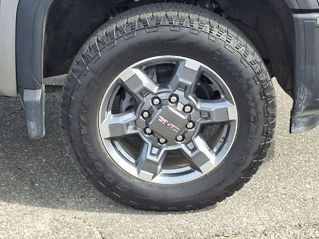 Used 2025 GMC Sierra 2500 SLE w/ SLE Value Package; AWD/4WD image 29