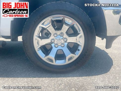 Used 2024 RAM 1500 Big Horn AWD/4WD image 38