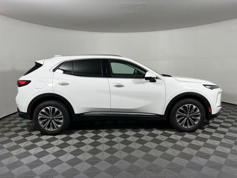 Used 2024 Buick Envision Preferred AWD/4WD image 4