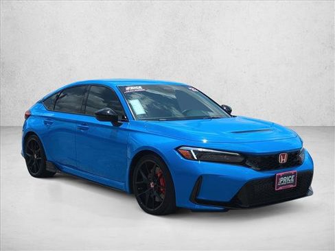Used 2023 Honda Civic Type R image 3
