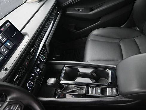 Used 2024 Honda Accord EX-L image 18