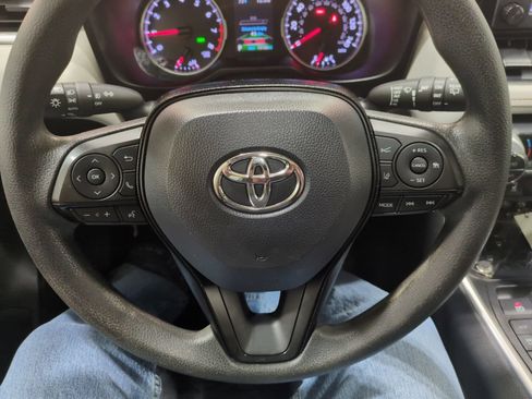 Used 2019 Toyota RAV4 XLE w/ Convenience Package AWD/4WD image 20