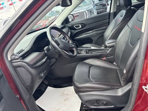Used 2022 Jeep Compass Trailhawk w/ Trailhawk Elite Group AWD/4WD image 8