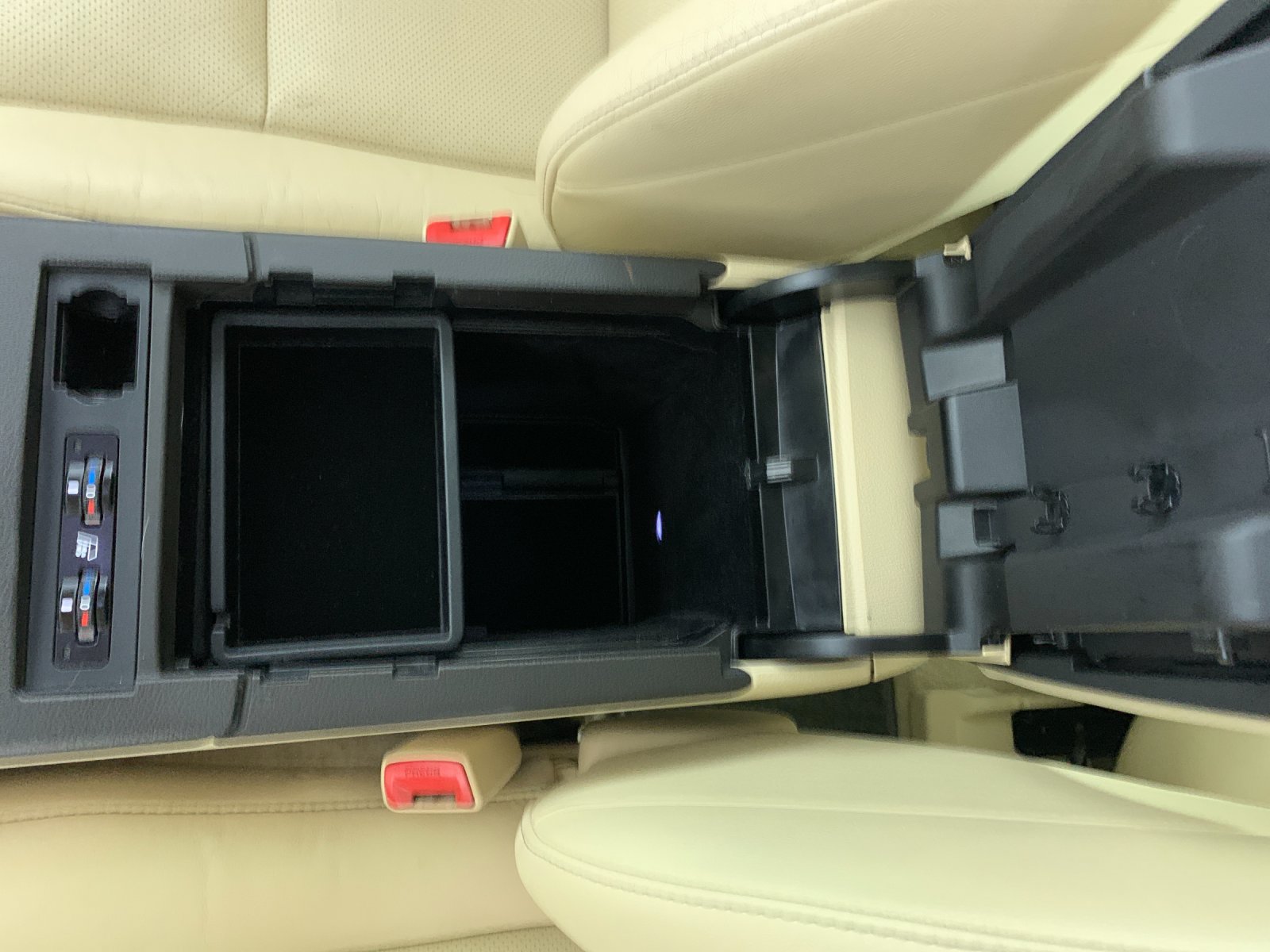 Used 2013 Lexus RX 350 FWD w/ Navigation Pkg image 29