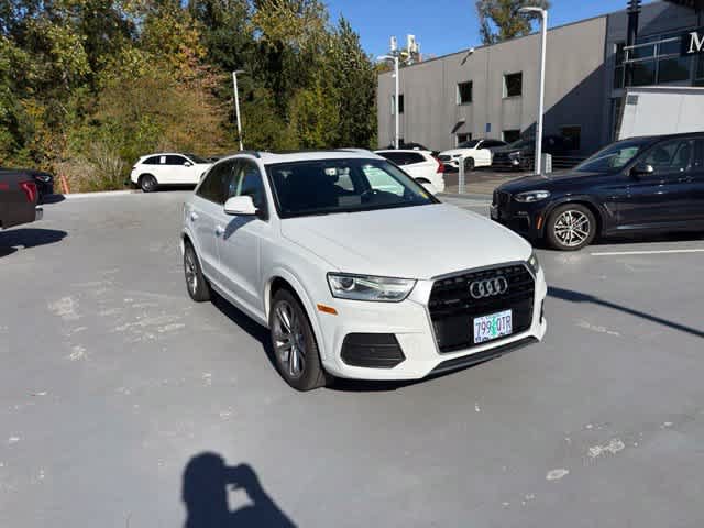 Used 2016 Audi Q3 2.0T Premium Plus w/ Technology Package AWD/4WD image 3