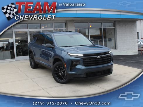 New 2026 Chevrolet Traverse LT w/ Midnight/Sport Edition image 1