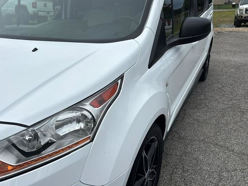 Used 2016 Ford Transit Connect XLT FWD image 5