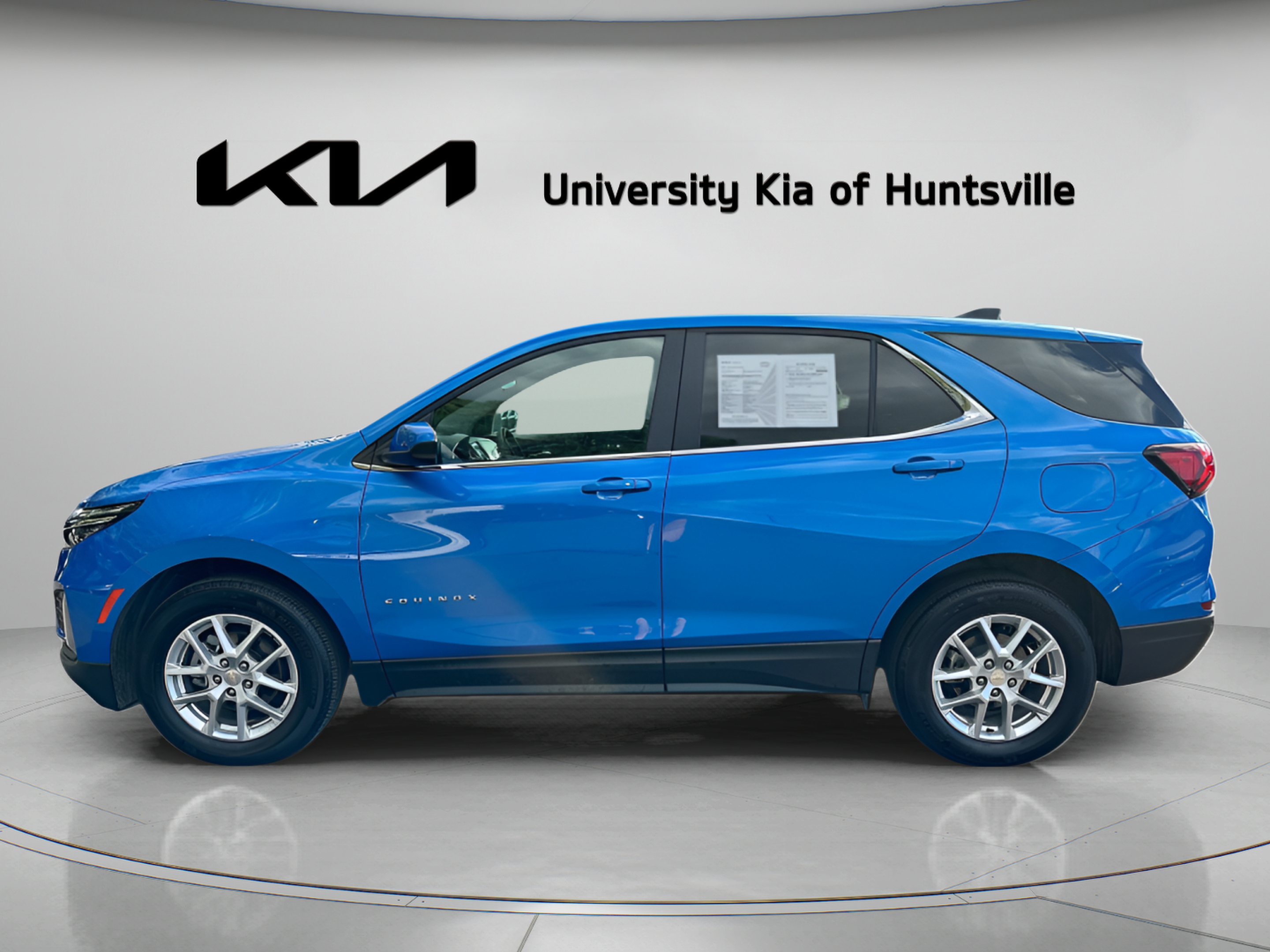 Used 2024 Chevrolet Equinox LT FWD image 5