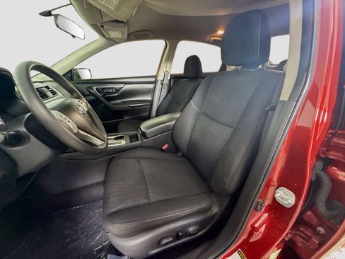 Used 2017 Nissan Altima 2.5 SV FWD image 22