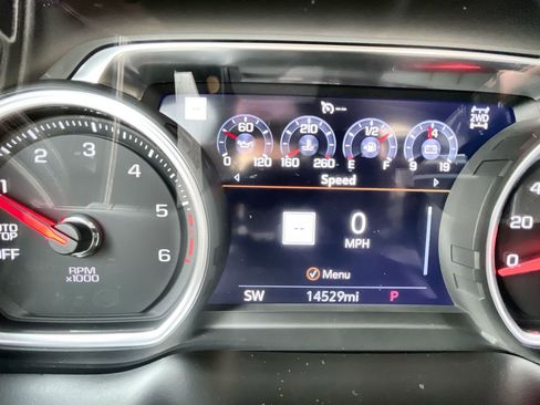 Used 2021 Chevrolet Silverado 1500 LTZ w/ Technology Package image 12