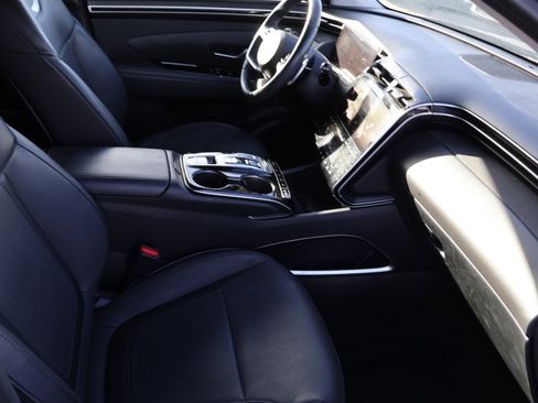 Used 2023 Hyundai Tucson Limited w/ Cargo Package image 10