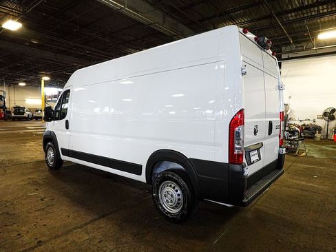 New 2026 RAM ProMaster 2500 w/ Safety Group FWD image 4