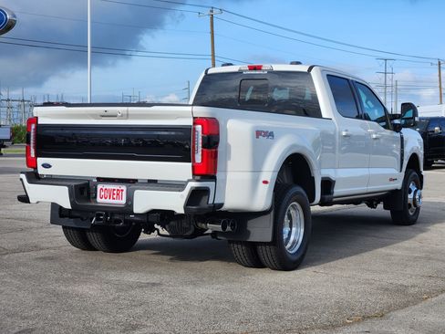 New 2026 Ford F350 Platinum AWD/4WD image 4