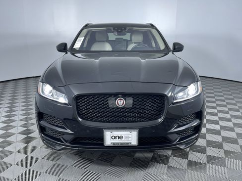 Used 2020 Jaguar F-PACE Prestige image 30